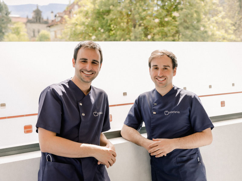 Dr. Estefanía equipo ortodoncista